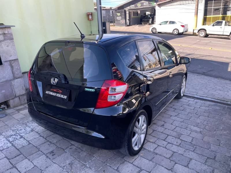 HONDA - FIT - 2009/2009 - Preta - R$ 44.900,00