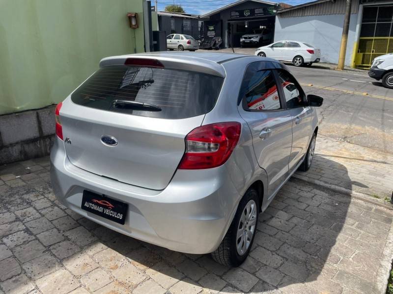 FORD - KA - 2017/2018 - Prata - R$ 43.900,00