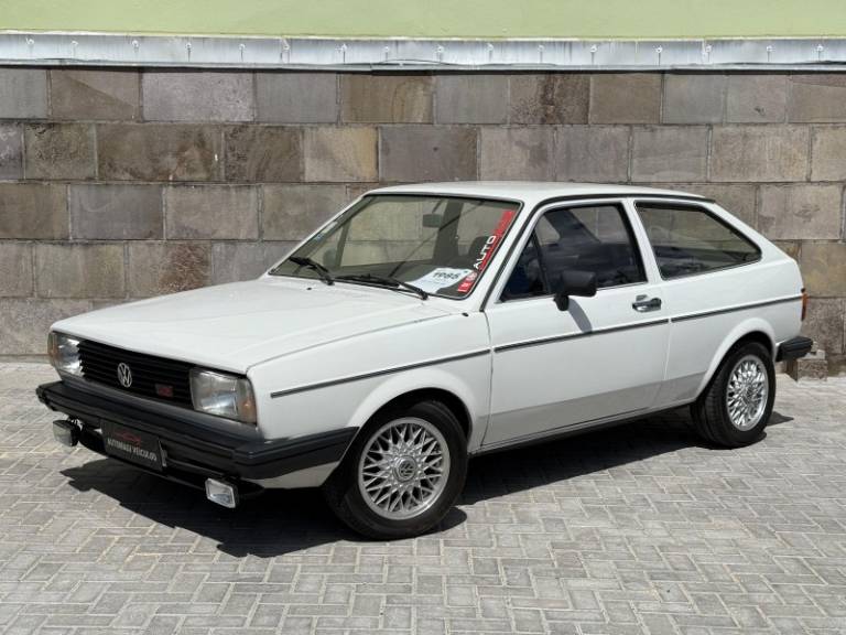 VOLKSWAGEN - GOL - 1985/1985 - Branca - R$ 35.900,00