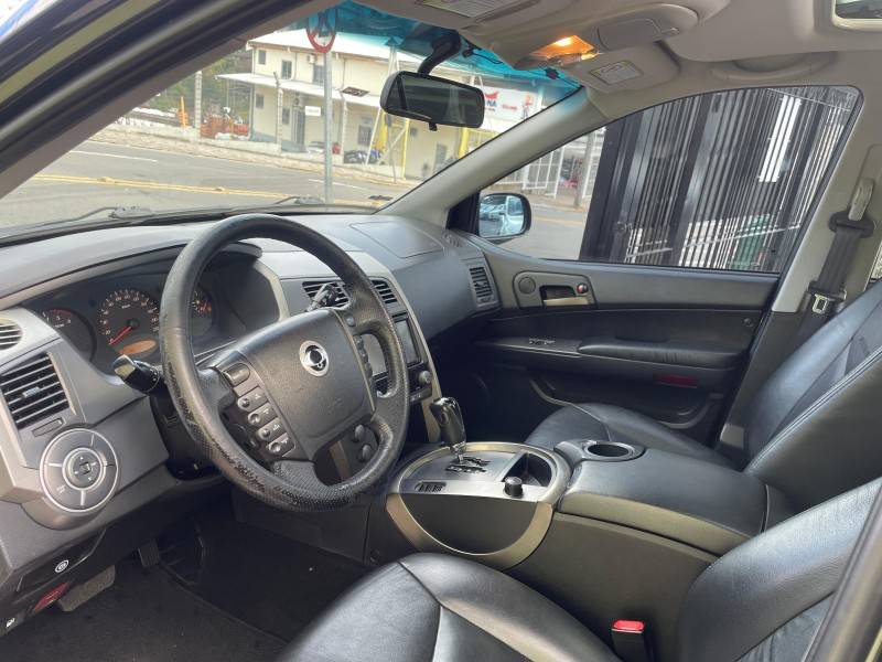 SSANGYONG - KYRON - 2012/2012 - Preta - R$ 48.900,00