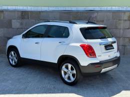 CHEVROLET - TRACKER - 2014/2015 - Branca - R$ 69.900,00