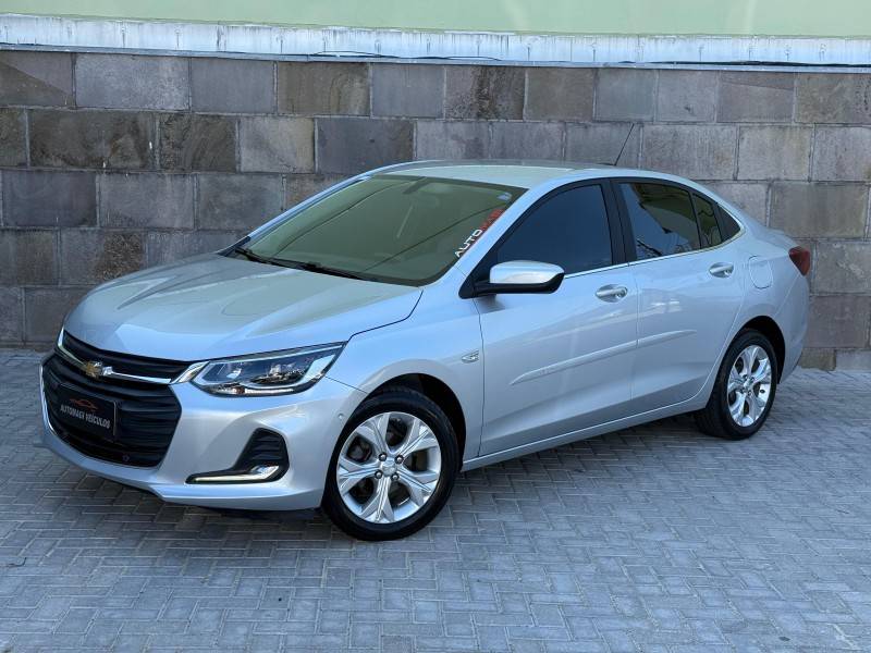 CHEVROLET - ONIX - 2019/2020 - Prata - R$ 72.900,00