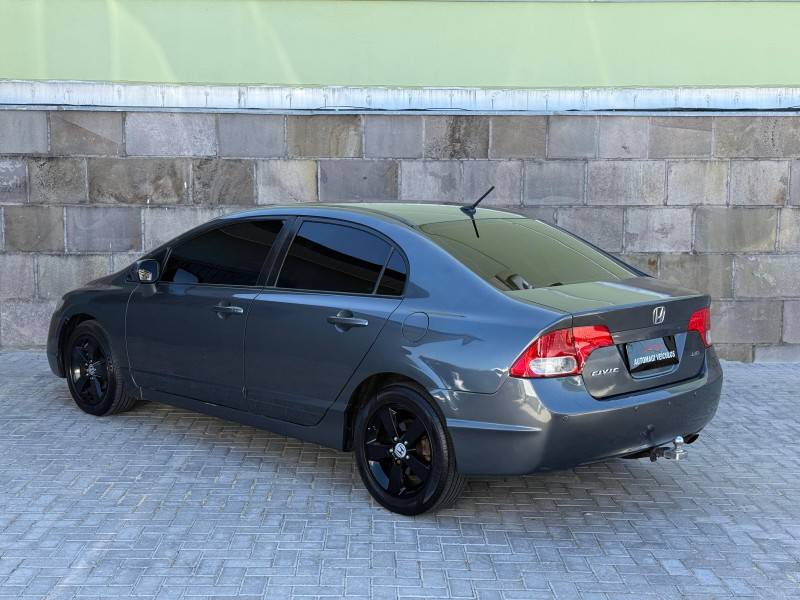 HONDA - CIVIC - 2007/2008 - Cinza - R$ 45.900,00