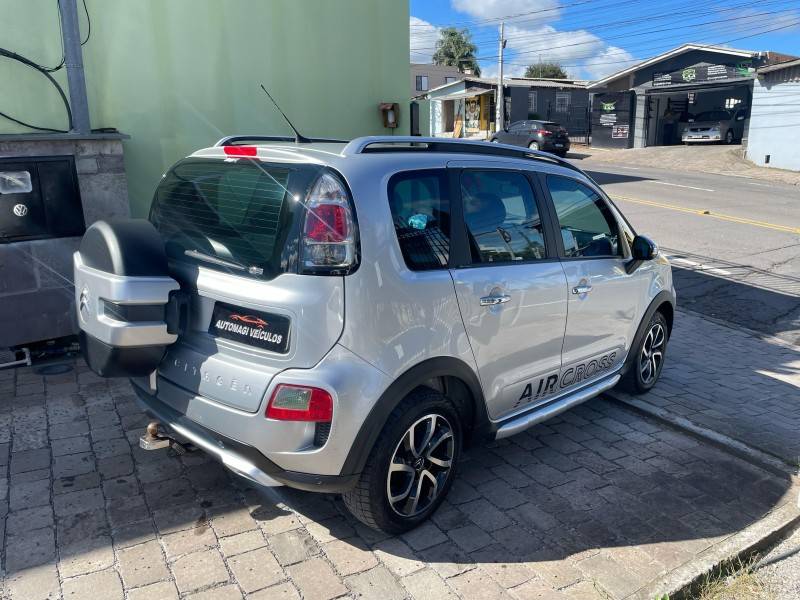 CITROËN - AIRCROSS - 2013/2013 - Prata - R$ 39.900,00