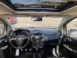 FIAT - PUNTO - 2013/2013 - Branca - R$ 49.900,00