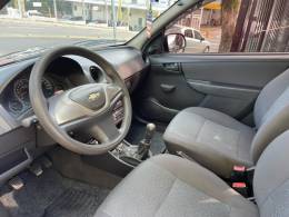 CHEVROLET - CELTA - 2012/2013 - Vermelha - R$ 22.900,00
