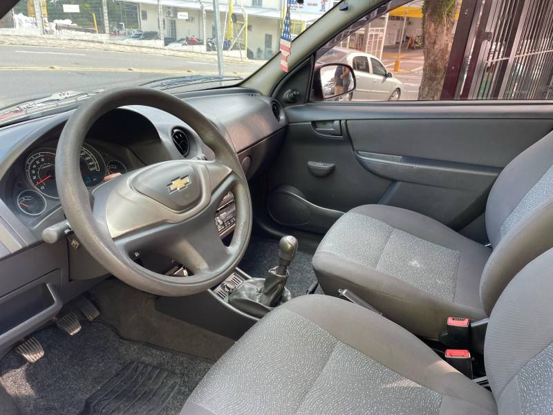 CHEVROLET - CELTA - 2012/2013 - Vermelha - R$ 22.900,00