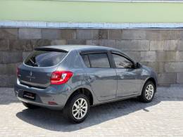 RENAULT - SANDERO - 2017/2018 - Cinza - R$ 41.900,00