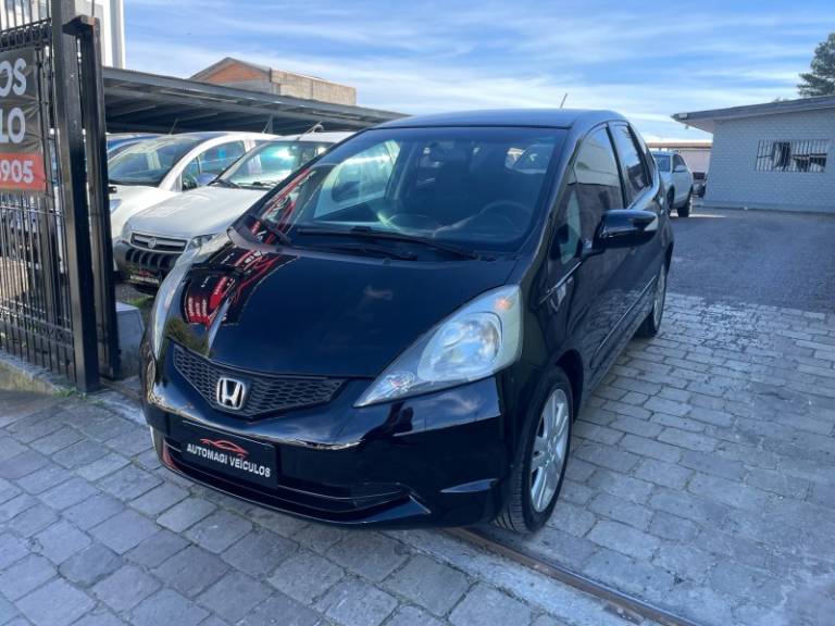 HONDA - FIT - 2009/2009 - Preta - R$ 44.900,00