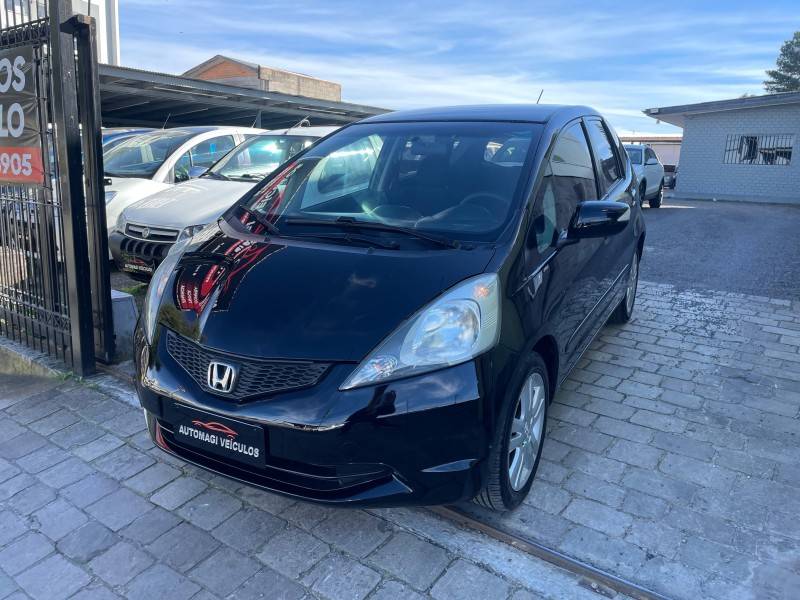 HONDA - FIT - 2009/2009 - Preta - R$ 44.900,00
