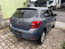 RENAULT - SANDERO - 2017/2018 - Cinza - R$ 41.900,00