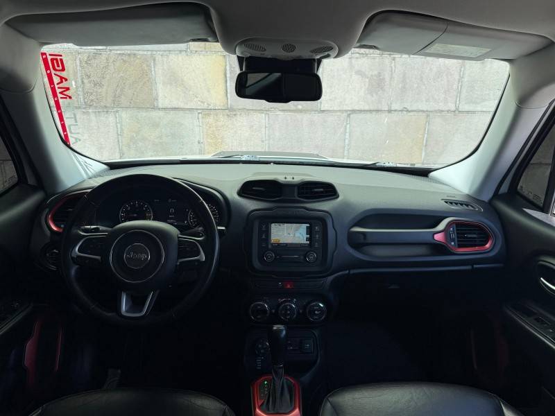 JEEP - RENEGADE - 2018/2018 - Branca - R$ 99.900,00