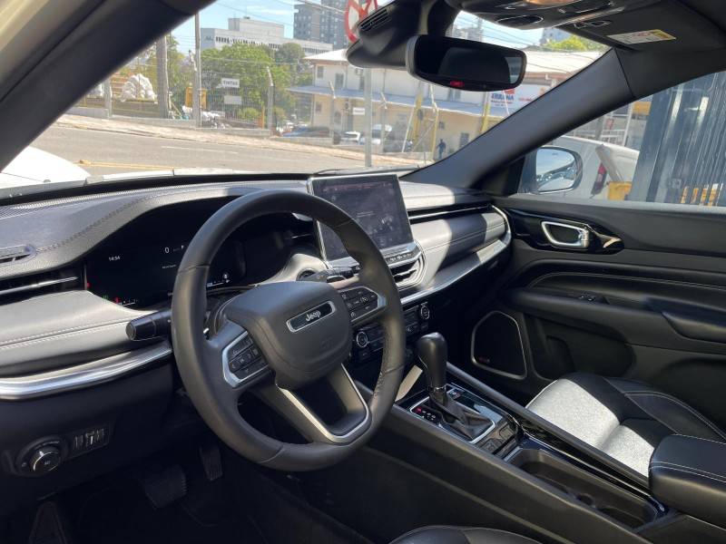 JEEP - COMPASS - 2023/2023 - Branca - R$ 165.900,00