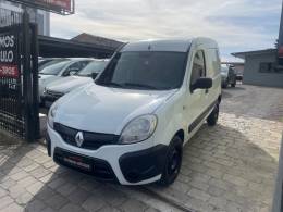 RENAULT - KANGOO - 2014/2015 - Branca - R$ 43.900,00
