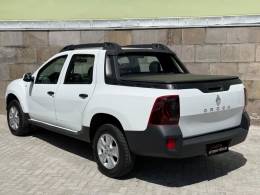 RENAULT - OROCH - 2021/2022 - Branca - R$ 78.900,00