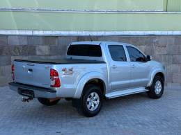 TOYOTA - HILUX - 2012/2013 - Prata - R$ 125.900,00