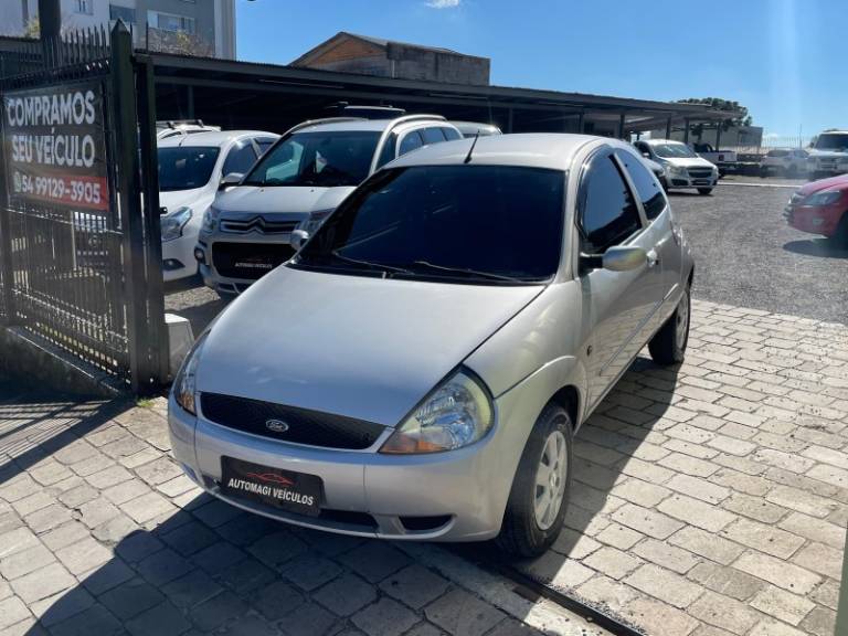 FORD - KA - 2006/2006 - Prata - R$ 14.900,00