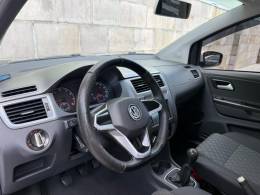 VOLKSWAGEN - FOX - 2014/2015 - Branca - R$ 46.900,00
