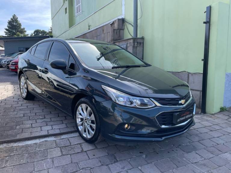 CHEVROLET - CRUZE - 2017/2017 - Azul - R$ 77.900,00