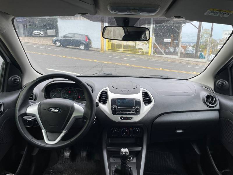 FORD - KA - 2019/2020 - Branca - R$ 52.900,00