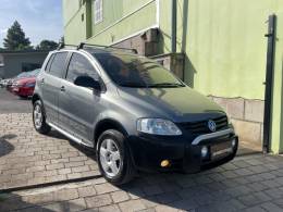 VOLKSWAGEN - CROSSFOX - 2005/2006 - Cinza - R$ 31.900,00
