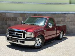 FORD - F-250 - 2001/2001 - Vermelha - R$ 205.900,00