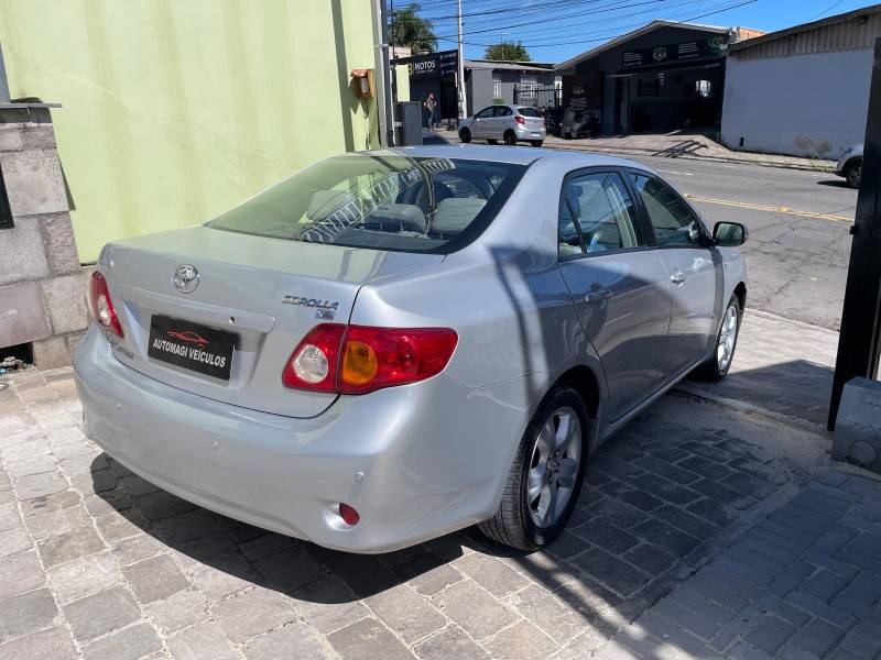 TOYOTA - COROLLA - 2009/2009 - Prata - R$ 55.900,00