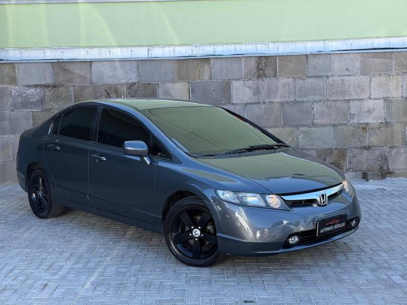HONDA - CIVIC - 2007/2008 - Cinza - R$ 45.900,00