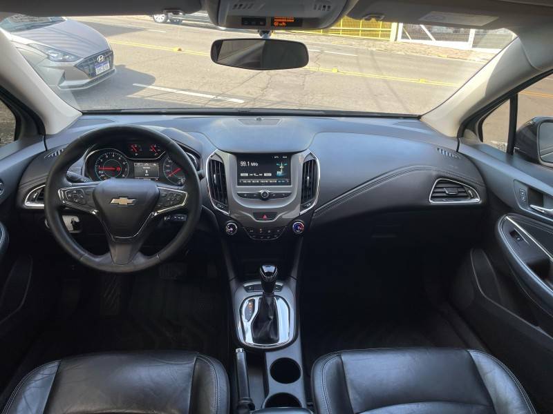 CHEVROLET - CRUZE - 2017/2017 - Azul - R$ 77.900,00