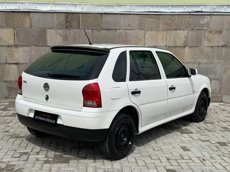 VOLKSWAGEN - GOL - 2007/2008 - Branca - R$ 21.900,00