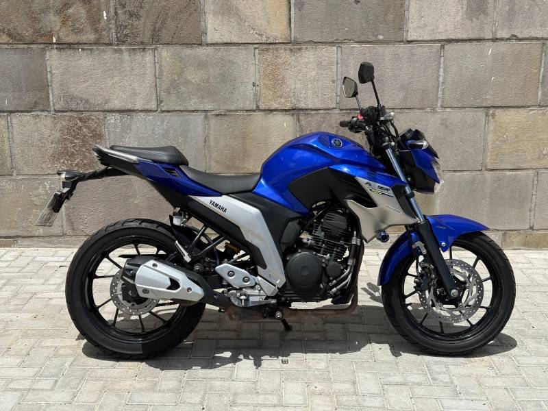 YAMAHA - FAZER - 2019/2020 - Azul - R$ 20.900,00