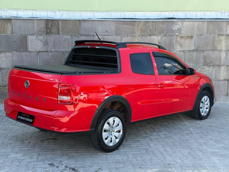 VOLKSWAGEN - SAVEIRO - 2018/2018 - Vermelha - R$ 69.900,00