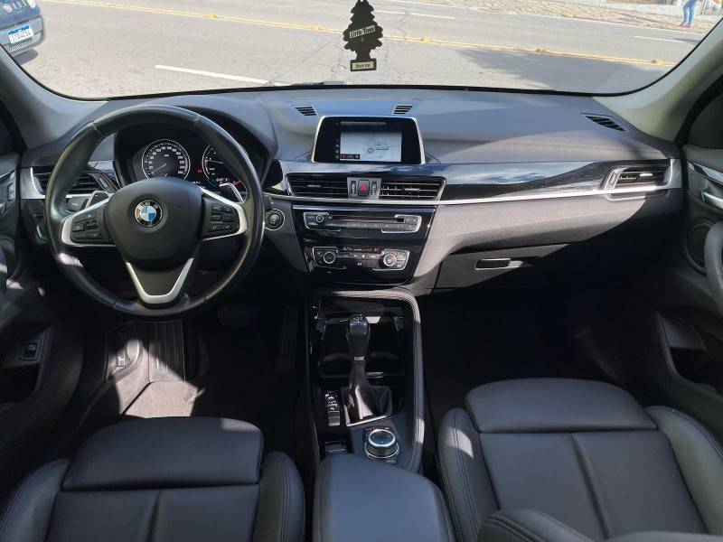 BMW - X1 - 2018/2019 - Cinza - R$ 149.900,00