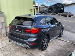 BMW - X1 - 2018/2019 - Cinza - R$ 149.900,00