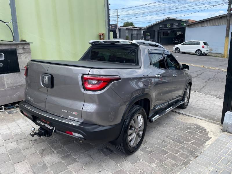 FIAT - TORO - 2020/2020 - Prata - R$ 114.900,00