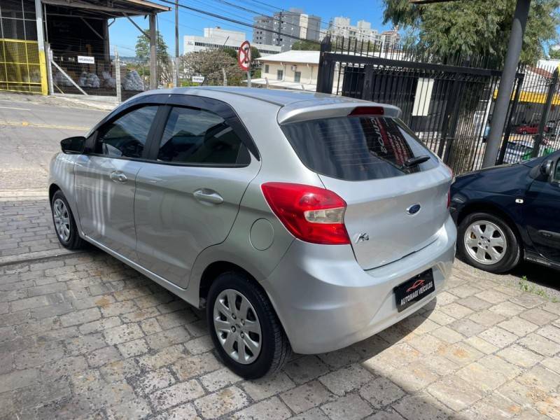 FORD - KA - 2017/2018 - Prata - R$ 43.900,00