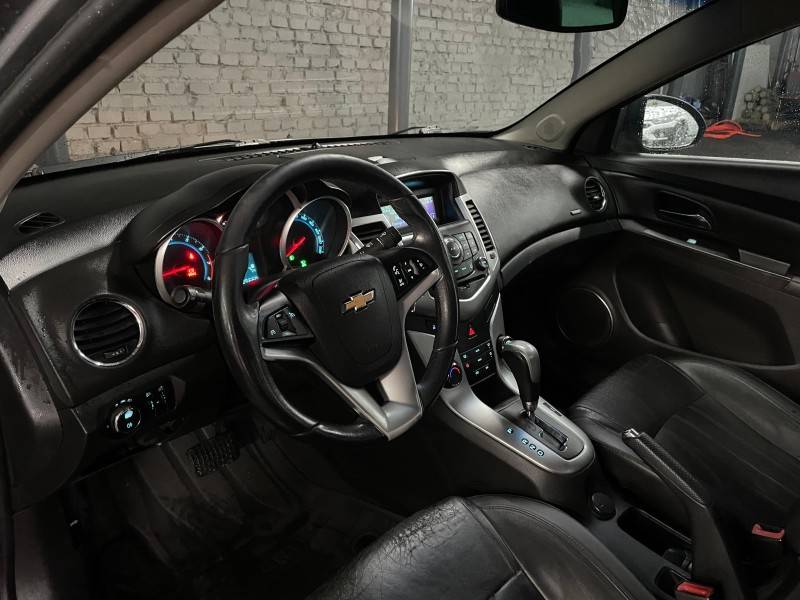 CHEVROLET - CRUZE - 2014/2014 - Cinza - R$ 62.900,00
