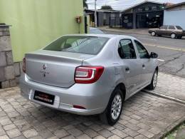 RENAULT - LOGAN - 2022/2022 - Prata - R$ 56.900,00