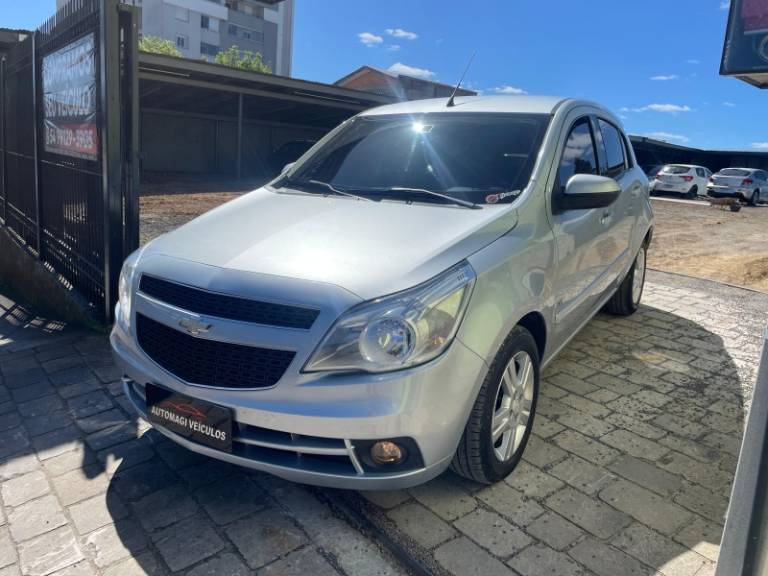 CHEVROLET - AGILE - 2011/2012 - Prata - R$ 37.900,00