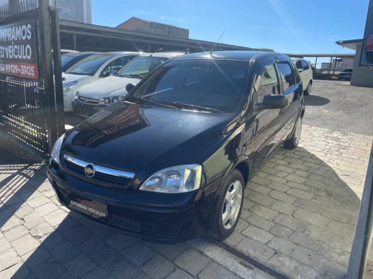 CHEVROLET - CORSA - 2012/2012 - Preta - R$ 32.900,00