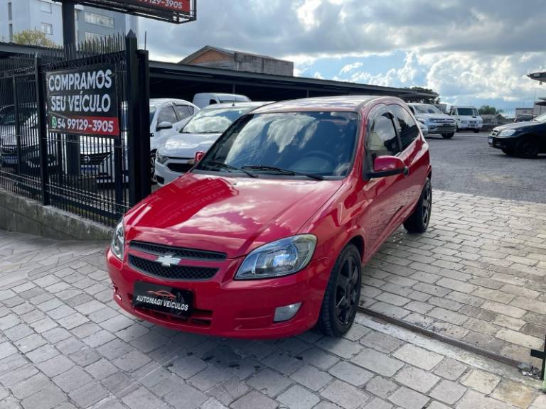 CHEVROLET - CELTA - 2012/2013 - Vermelha - R$ 22.900,00