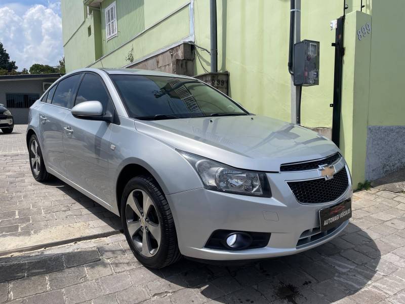 CHEVROLET - CRUZE - 2013/2013 - Prata - R$ 61.900,00