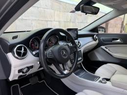 MERCEDES-BENZ - GLA 200 - 2019/2019 - Cinza - R$ 129.900,00