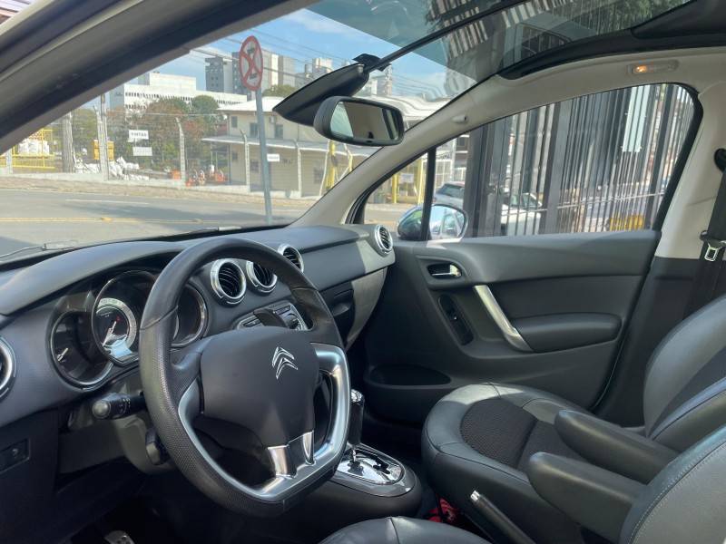 CITROËN - C3 - 2014/2015 - Branca - R$ 48.900,00