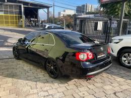 VOLKSWAGEN - JETTA - 2008/2009 - Preta - R$ 45.900,00