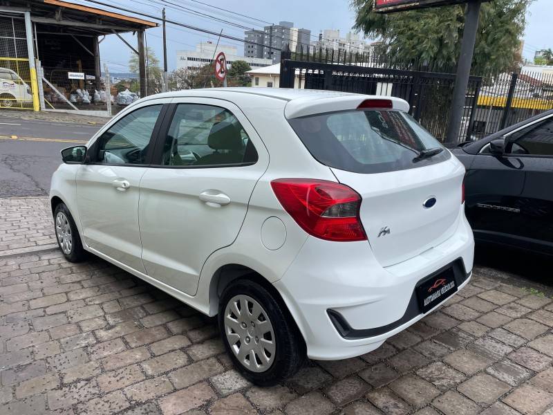 FORD - KA - 2019/2020 - Branca - R$ 52.900,00
