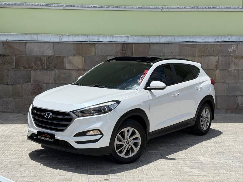 HYUNDAI - TUCSON - 2017/2018 - Branca - R$ 101.900,00