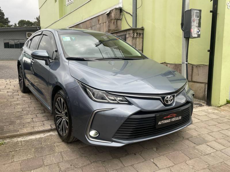 TOYOTA - COROLLA - 2020/2020 - Cinza - R$ 117.900,00