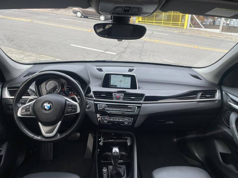 BMW - X1 - 2018/2019 - Cinza - R$ 149.900,00