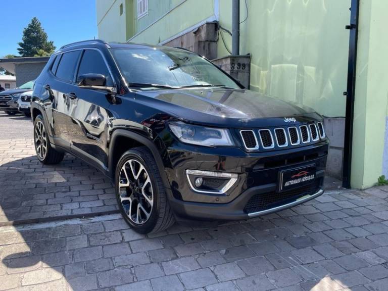 JEEP - COMPASS - 2021/2021 - Preta - R$ 124.900,00